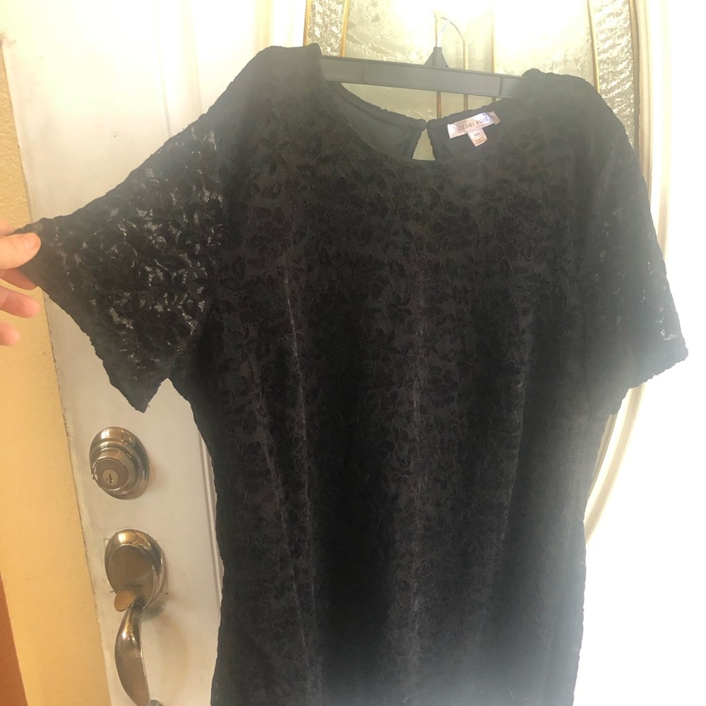 Black Lace Short-Sleeve Blouse by No Boundaries